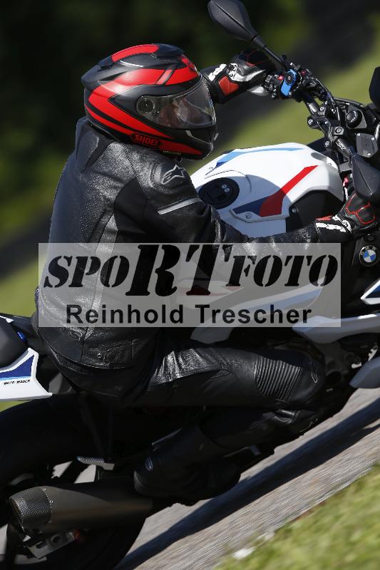 /Archiv-2024/29 12.06.2024 MOTO.CH Track Day ADR/Gruppe gelb/backside